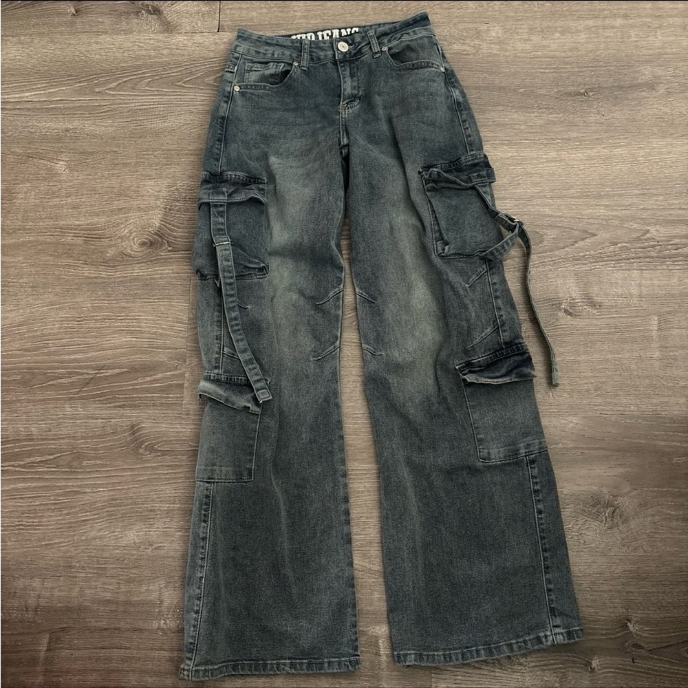 VIP Denim Jeans - Picture 5 of 6